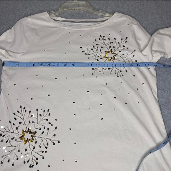 Talbots Womens Medium Embellished Crewneck Snowflake Tee Shirt Christmas New - Picture 6 of 12